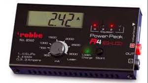 Зарядник Robbe Power Peak A4 EQ-LCD, 12в,30Вт,1-4 Li-Po / 4-8NiMh
