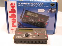 Зарядник Robbe  POWER PEAK® A4 EQ-LCD, 230/12в